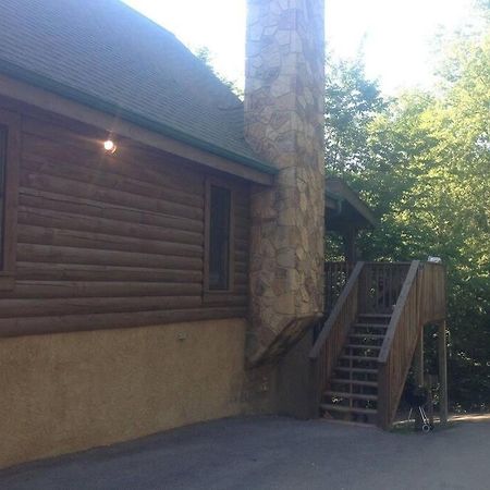 Peace By The Lake Sevierville Exterior photo